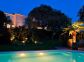 Chambre d'h&ocirc;tes &agrave; Calcatoggio, la c&ocirc;te ouest, en Corse du Sud, labellis&eacute; G&icirc;tes de France : la piscine de nuit