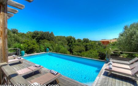 N &deg; Bed And Breakfast21691 Sainte lucie de porto vecchio - Corse - Chambre d'h&ocirc;tes &agrave; Sainte-Lucie de Porto-Vecchio, le Sud Corse : la piscine